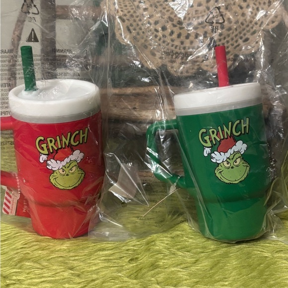 CHOOSE ONE!  NEW Infantino My 1st Grinch TODDLER 9oz. Tumbler  W/Straw - Picture 15 of 15